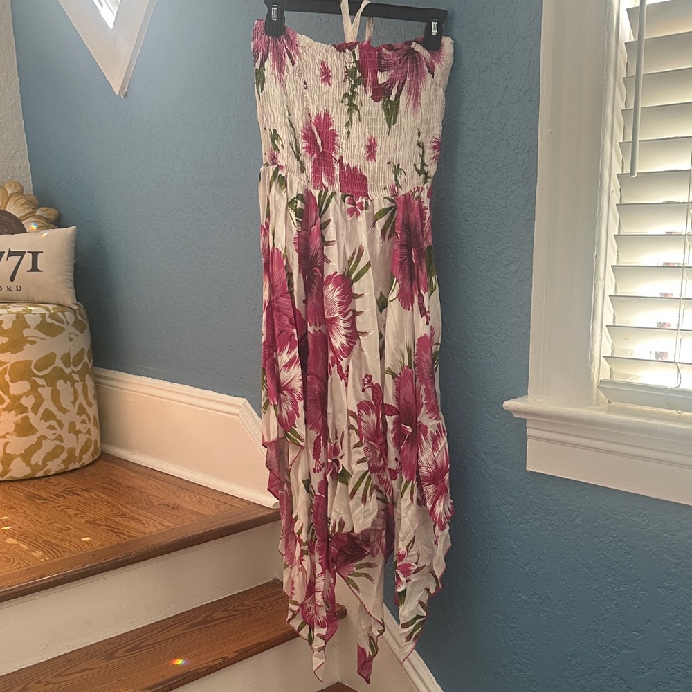 INDIA BOUTIQUE Hawaiian pink hibiscus floral sun dress @mitzicosby